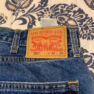 Levi 505 Blue Jeans 38x30